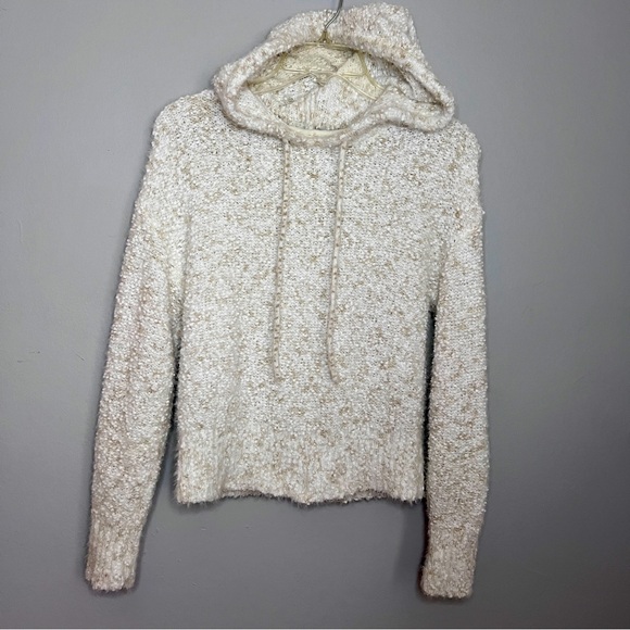 Ultra Flirt Sweaters - Ultra Flirt White & Tan Fuzzy Soft Textured Hooded Sweater Size XS EUC